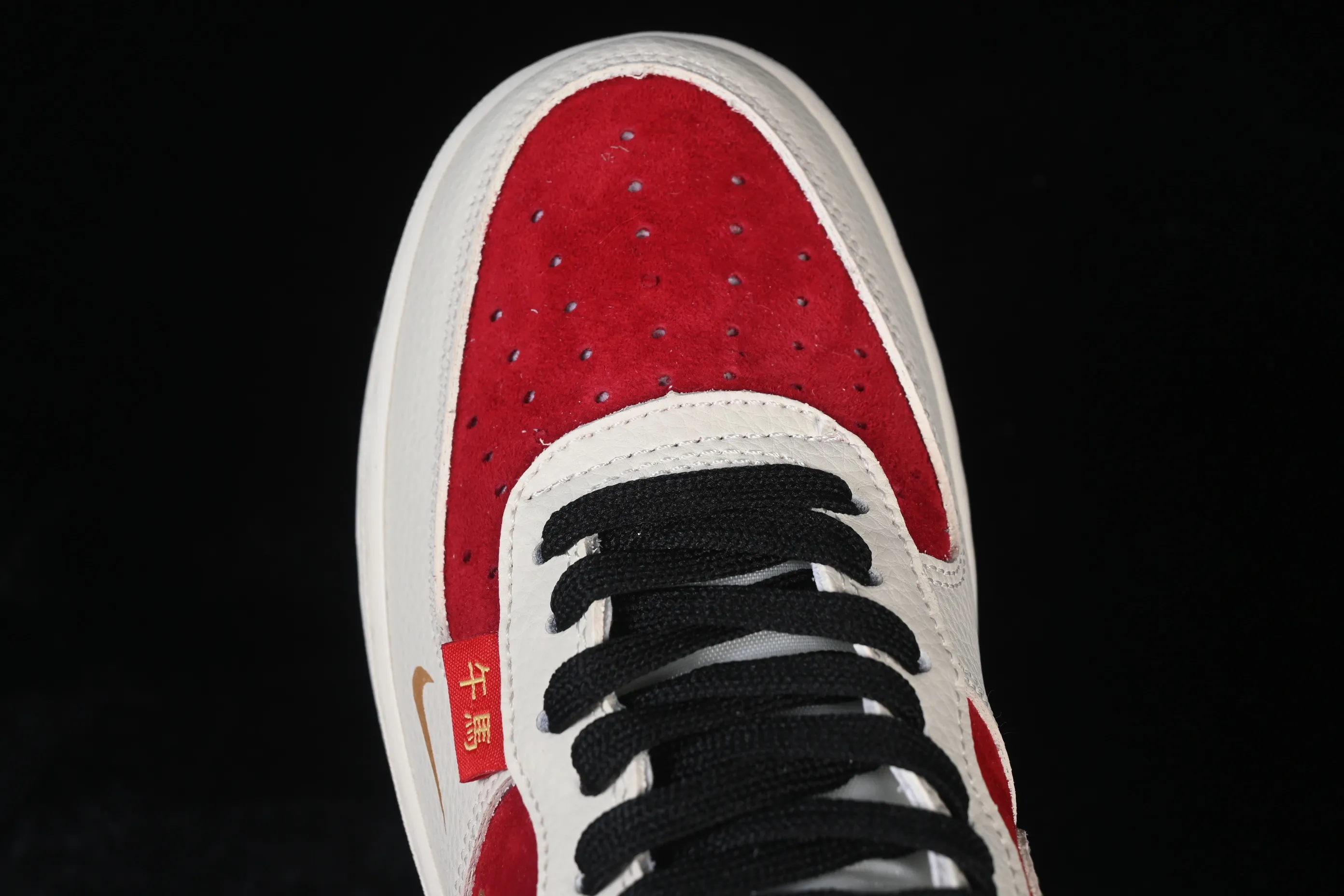 All categories Nk Air Force 1 Air Force series Nk Air Force 1 Low Air Force low-top Nike Air Force 1'07 Low gilt Year of the Horse Air Force 1 low-top casual sneakers XL1982-334